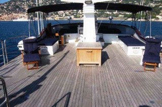 CALYPSO OF MALAHIDE -  Sundeck